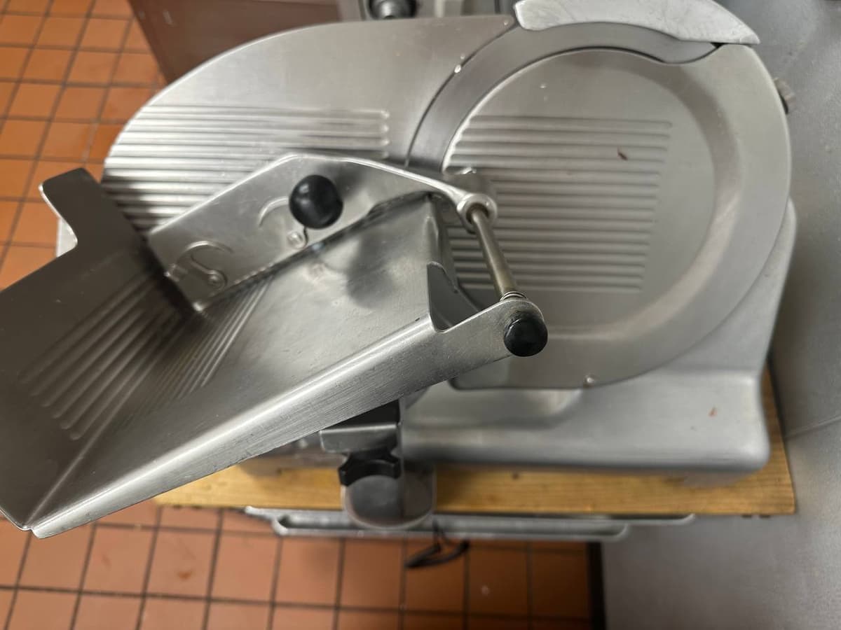 Berkel Slicer Maintenance and Restoration